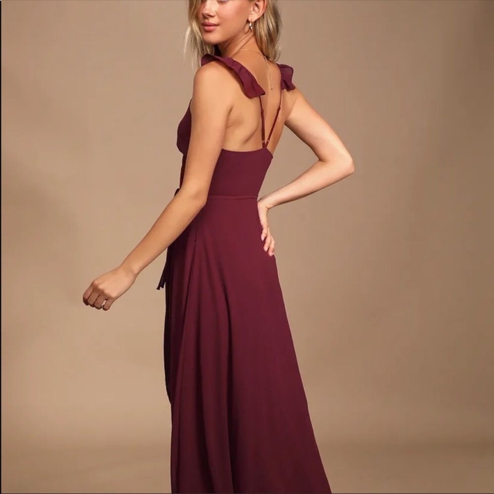 Lulu’s NWT Heroes To Us Dress Burgundy Sz M - Picture 7 of 11